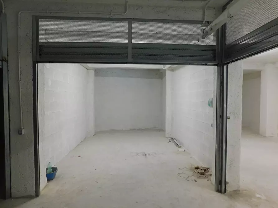 Immagine 2 di Box auto in vendita  in via cardinal pizzardo 7 a Marino