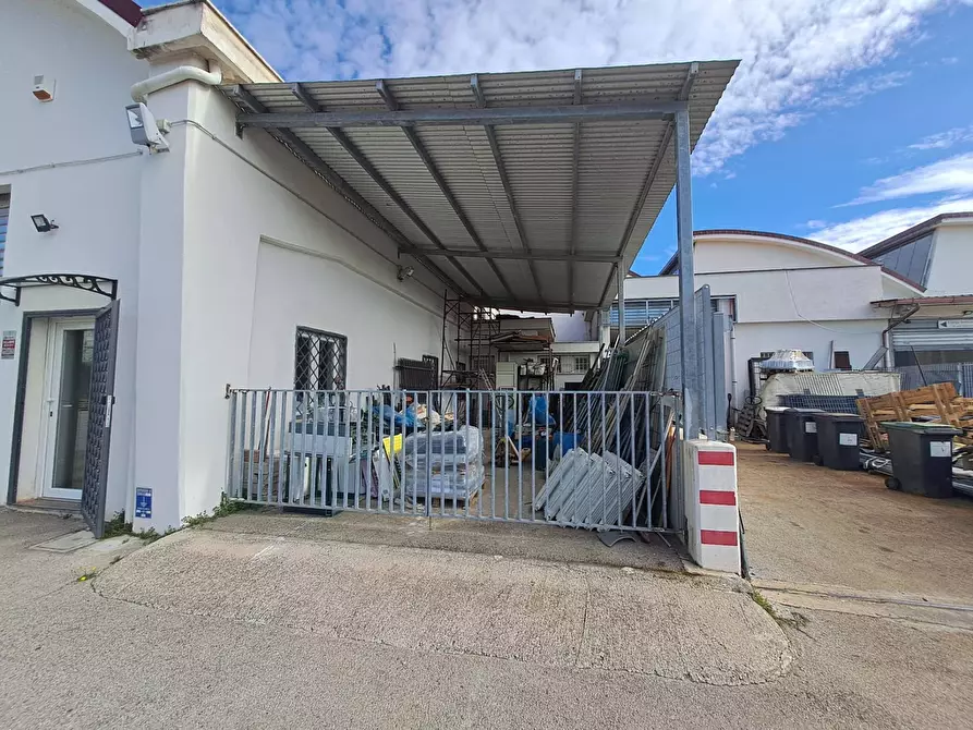 Immagine 5 di Magazzino in vendita  in via torino a Albano Laziale