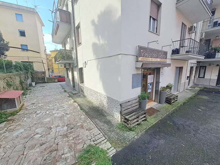 Immagine 16 di Locale commerciale in vendita  in VIRGILIO 16 a Albano Laziale