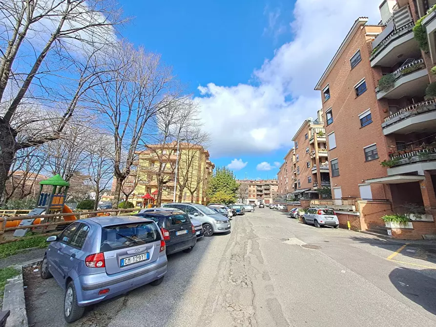 Immagine 2 di Appartamento in vendita  in PIAZZA ALDO MORO 61 a Albano Laziale