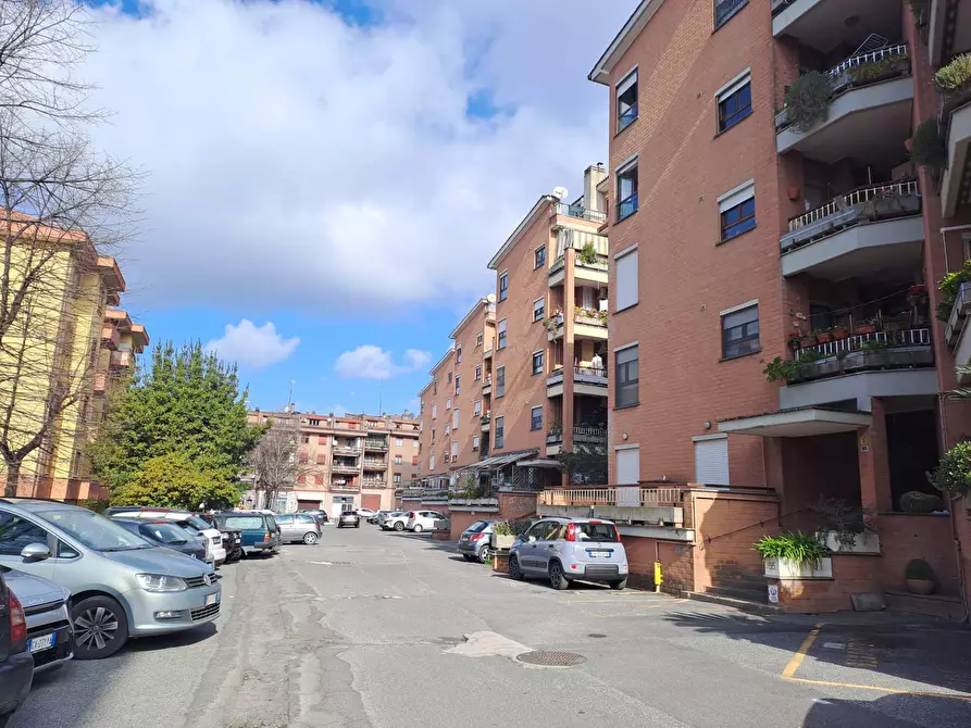 Immagine 3 di Appartamento in vendita  in PIAZZA ALDO MORO 61 a Albano Laziale