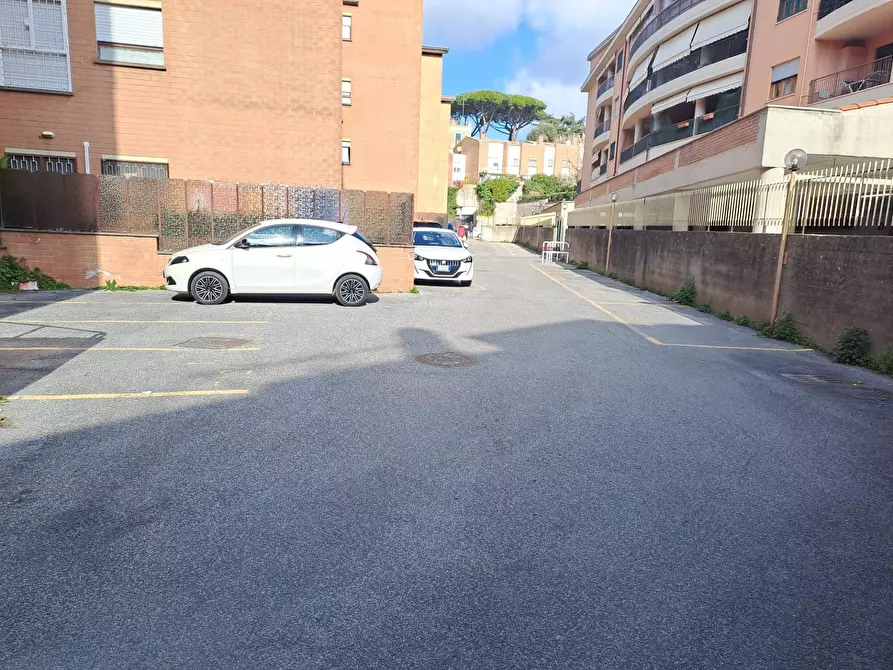 Immagine 5 di Appartamento in vendita  in PIAZZA ALDO MORO 61 a Albano Laziale