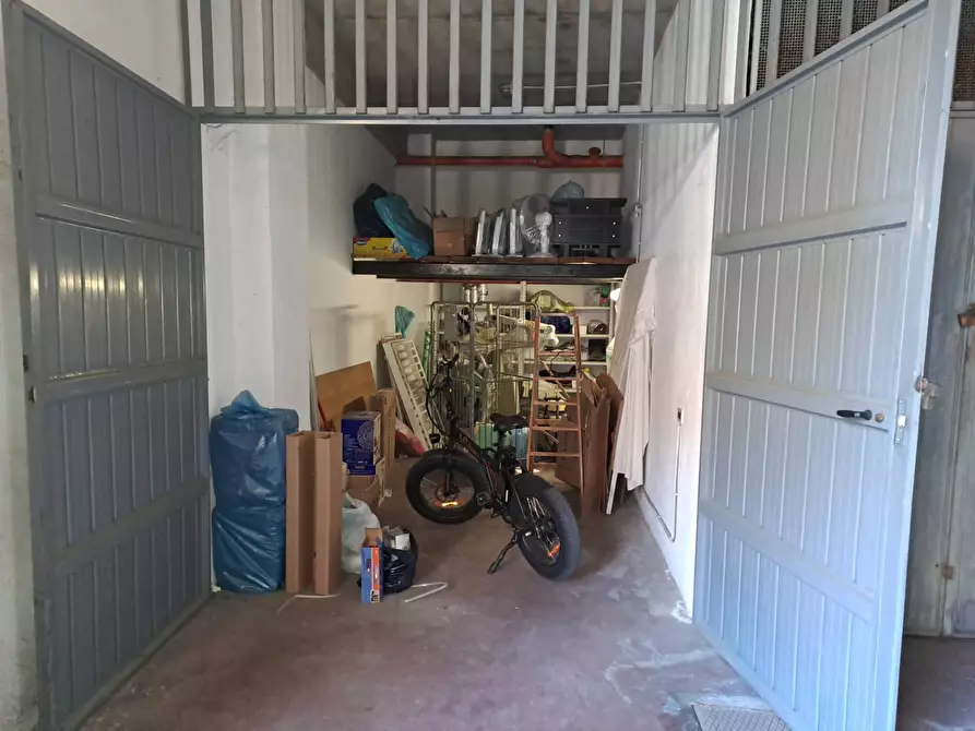 Immagine 23 di Appartamento in vendita  in PIAZZA ALDO MORO 61 a Albano Laziale