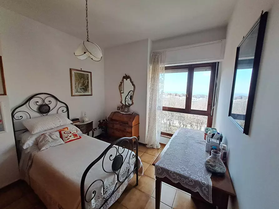 Immagine 9 di Appartamento in vendita  in PIAZZA ALDO MORO 61 a Albano Laziale