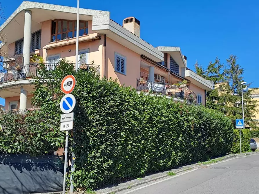 Immagine 7 di Appartamento in vendita  in via verdi 104 a Albano Laziale