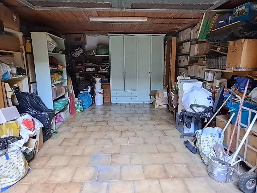 Immagine 11 di Appartamento in vendita  in via verdi 104 a Albano Laziale