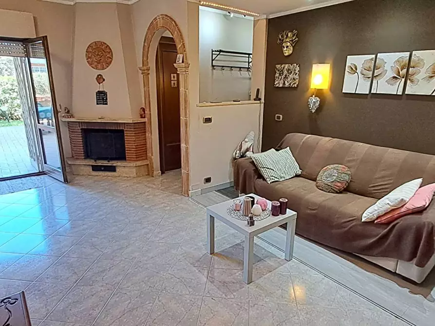 Immagine 6 di Appartamento in vendita  in via verdi 104 a Albano Laziale