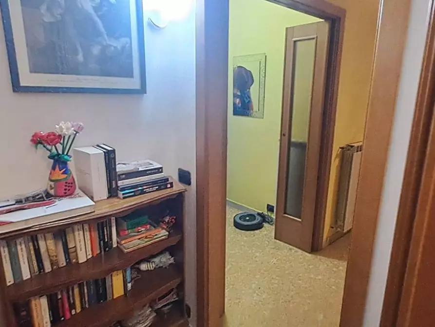 Immagine 12 di Appartamento in vendita  in via dell'impruneta 130 a Roma