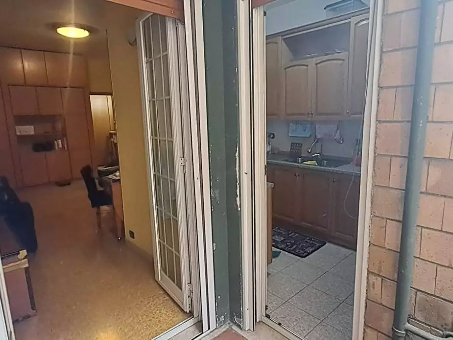Immagine 23 di Appartamento in vendita  in via dell'impruneta 130 a Roma