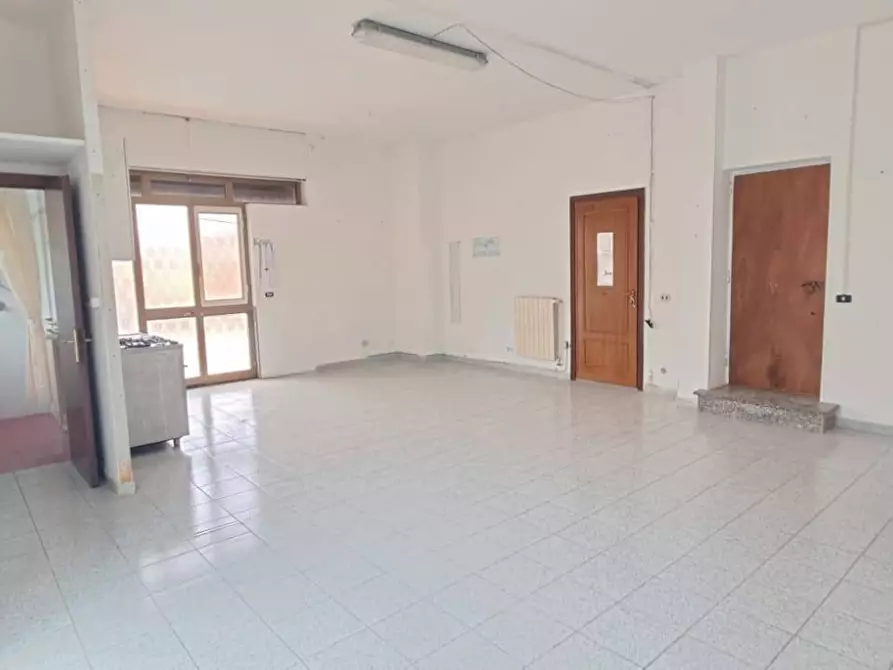 Immagine 10 di Appartamento in vendita  in via dante alighieri 4 a Castel Gandolfo