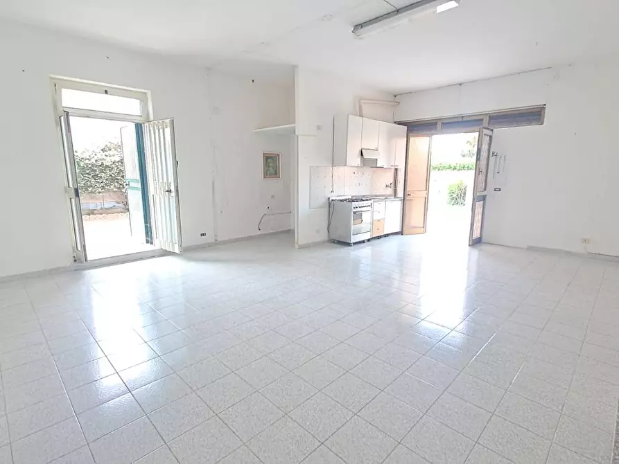 Immagine 11 di Appartamento in vendita  in via dante alighieri 4 a Castel Gandolfo