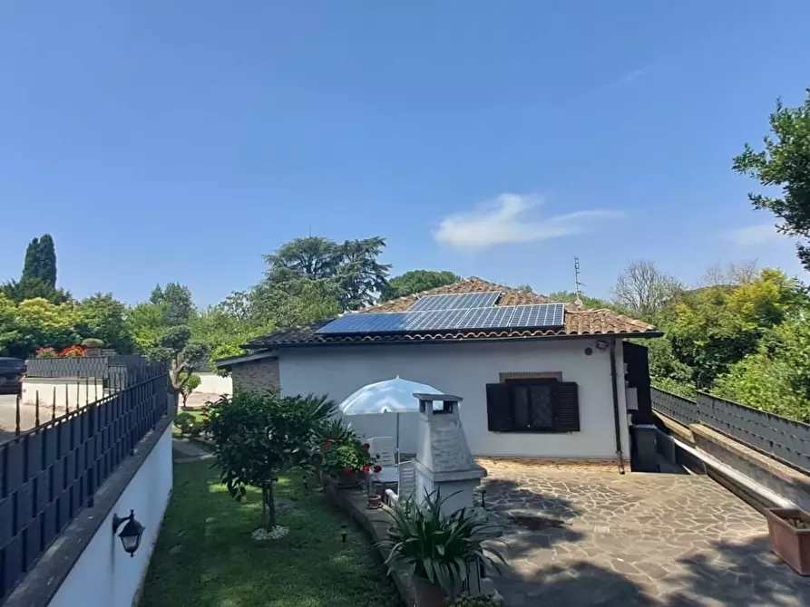 Immagine 4 di Villa in vendita  in via nettunense 9 a Ariccia