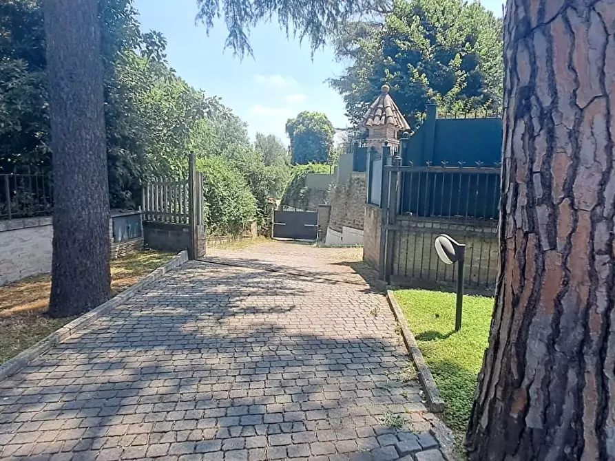 Immagine 7 di Villa in vendita  in via nettunense 9 a Ariccia