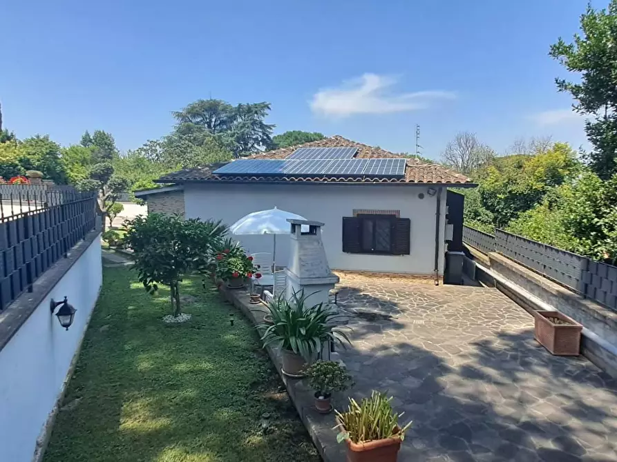 Immagine 11 di Villa in vendita  in via nettunense 9 a Ariccia
