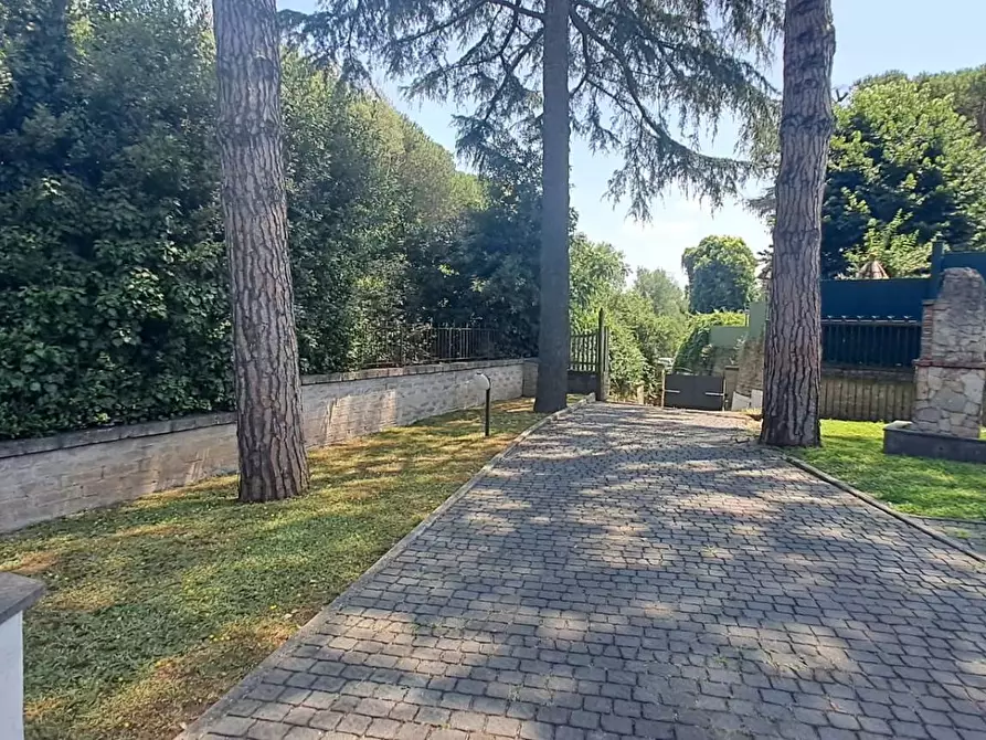 Immagine 18 di Villa in vendita  in via nettunense 9 a Ariccia