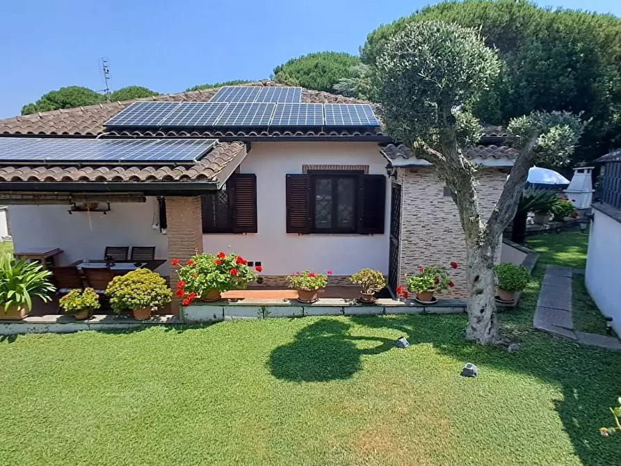 Immagine 64 di Villa in vendita  in via nettunense 9 a Ariccia