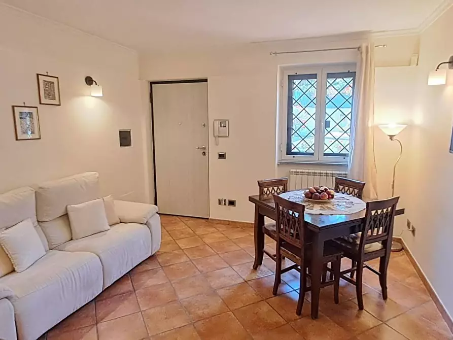 Immagine 98 di Villa in vendita  in via nettunense 9 a Ariccia