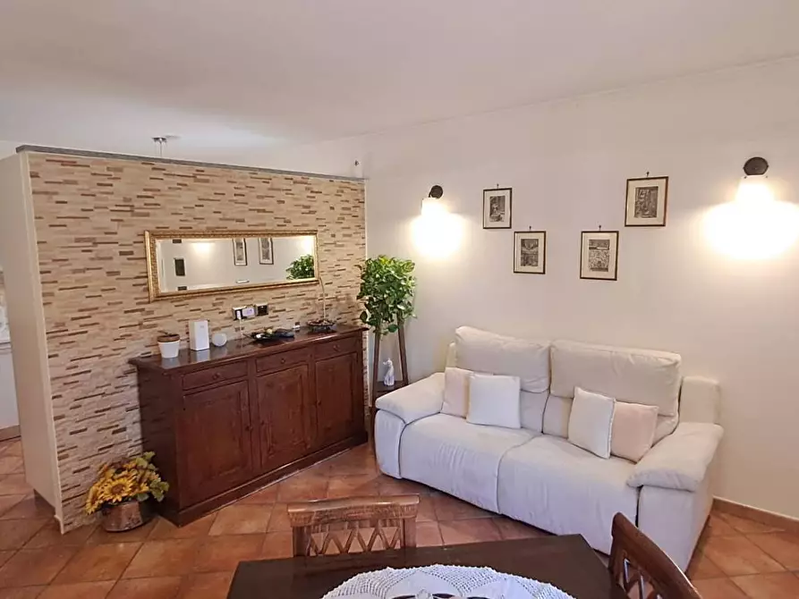 Immagine 99 di Villa in vendita  in via nettunense 9 a Ariccia