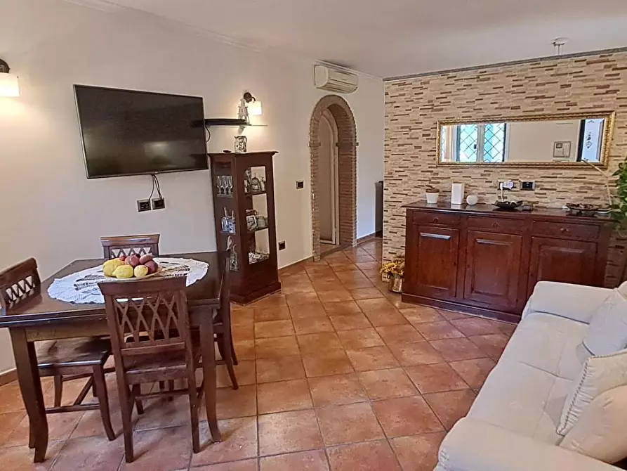 Immagine 100 di Villa in vendita  in via nettunense 9 a Ariccia