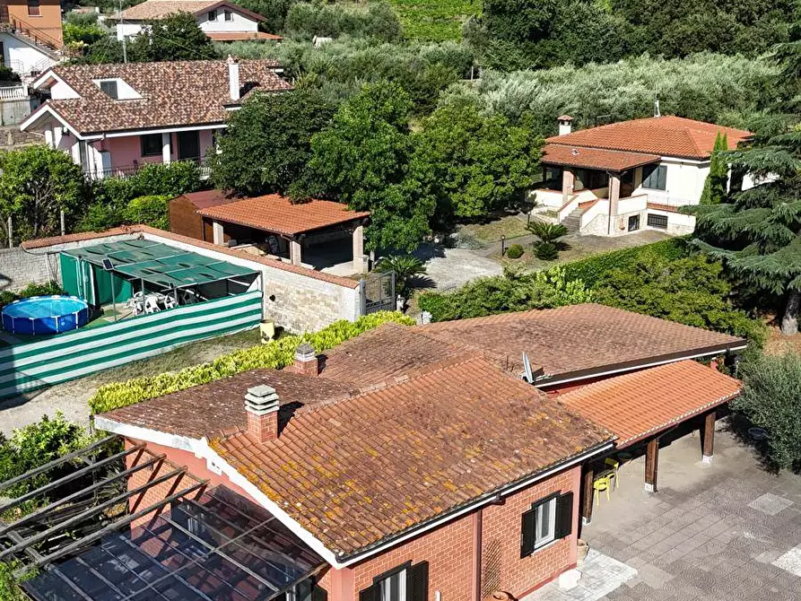 Immagine 3 di Villa in vendita  in via ginestreto 25 a Ariccia