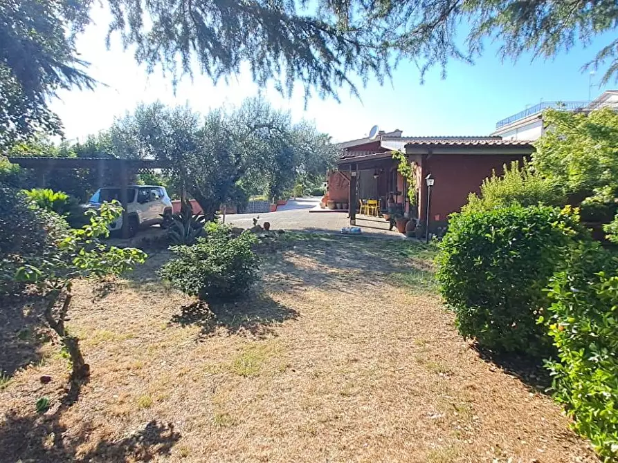 Immagine 15 di Villa in vendita  in via ginestreto 25 a Ariccia