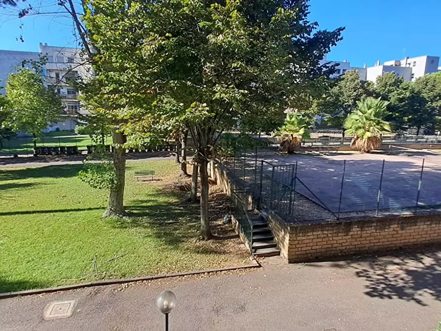 Immagine 1 di Appartamento in vendita  in Via Umberto Lilloni 52 a Roma