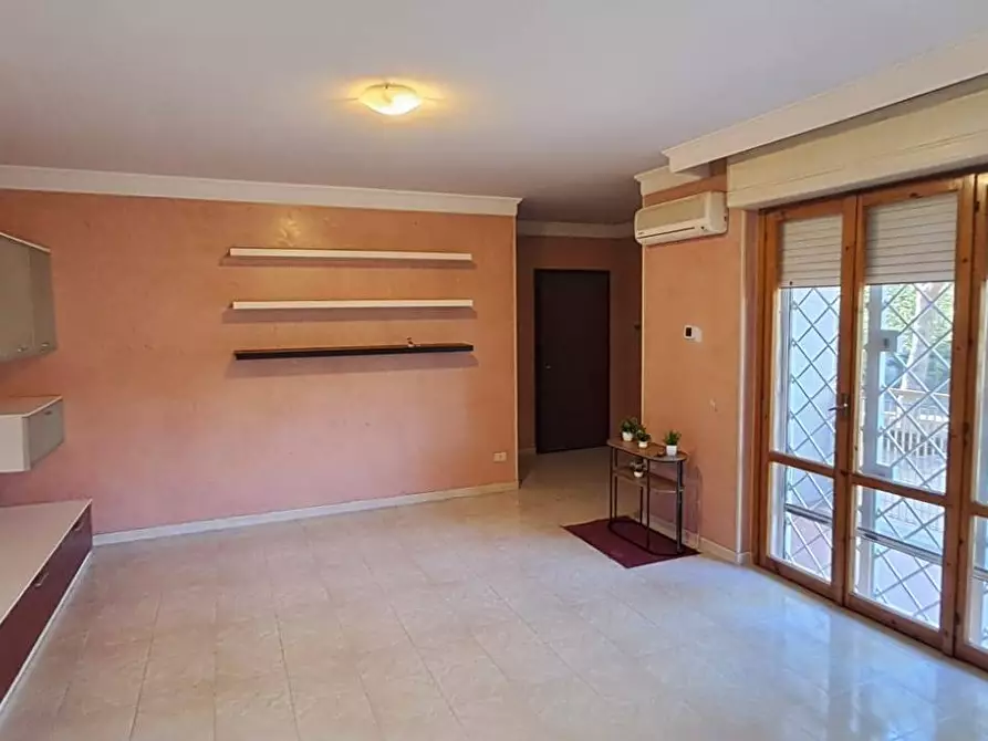 Immagine 9 di Appartamento in vendita  in Via Umberto Lilloni 52 a Roma