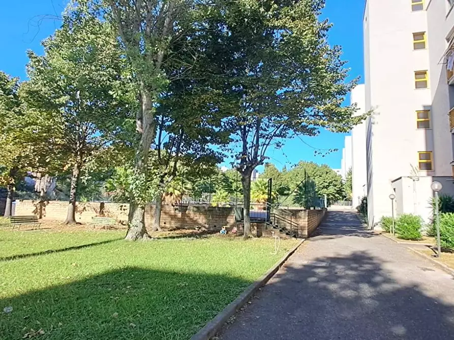 Immagine 5 di Appartamento in vendita  in Via Umberto Lilloni 52 a Roma