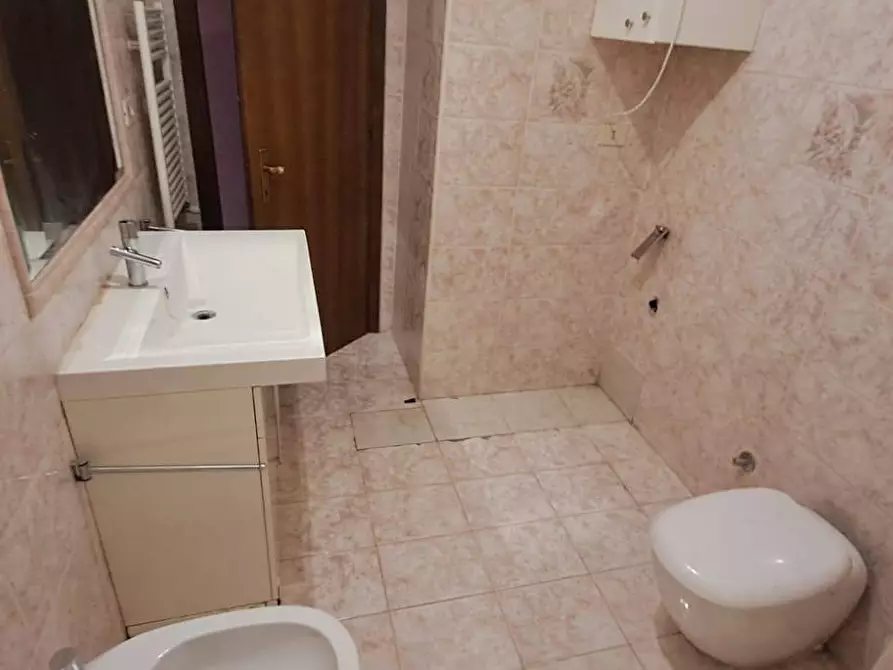 Immagine 24 di Appartamento in vendita  in Via Umberto Lilloni 52 a Roma