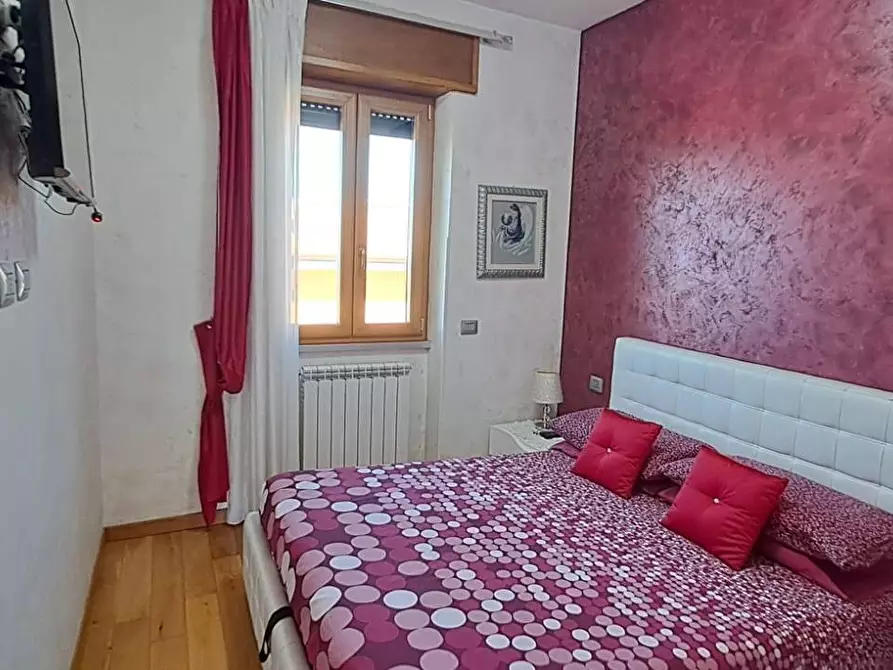 Immagine 17 di Appartamento in vendita  in via boville 58 a Marino