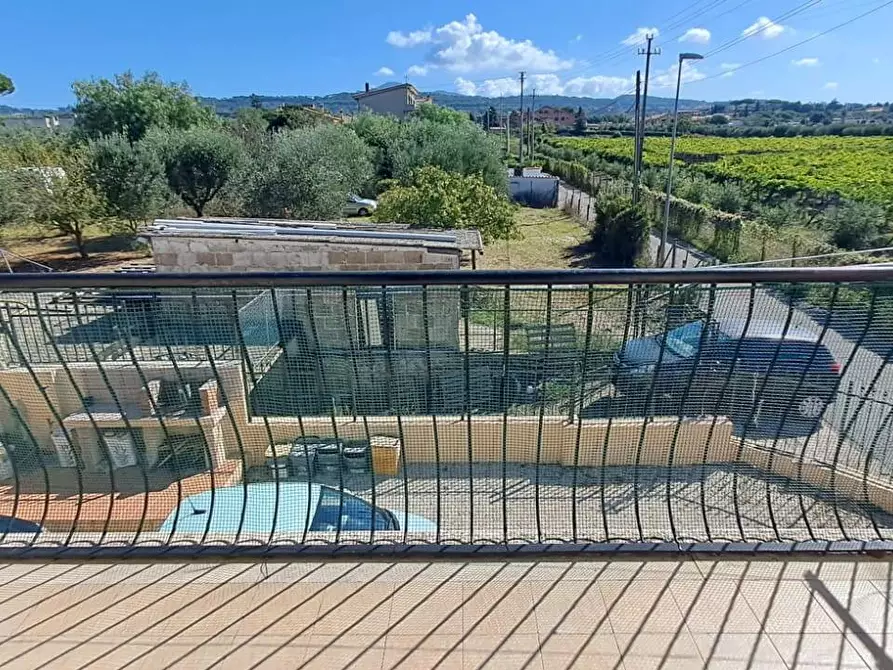 Immagine 15 di Appartamento in vendita  in via boville 58 a Marino