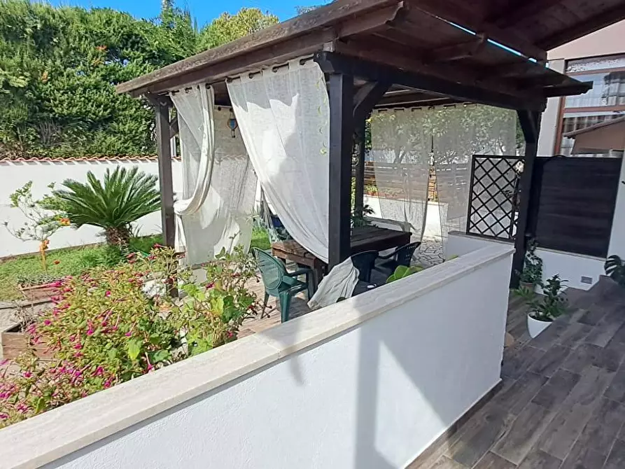 Immagine 12 di Appartamento in vendita  in via adda 36 a Anzio