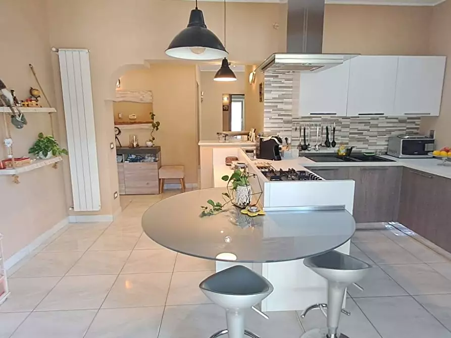 Immagine 38 di Appartamento in vendita  in via adda 36 a Anzio