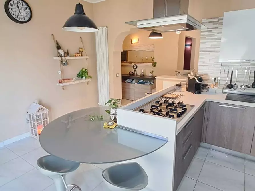 Immagine 39 di Appartamento in vendita  in via adda 36 a Anzio