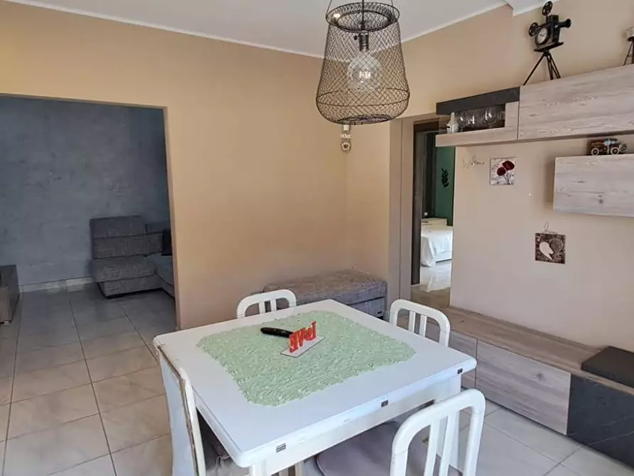 Immagine 51 di Appartamento in vendita  in via adda 36 a Anzio