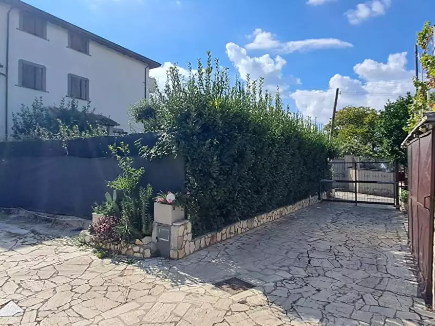 Immagine 3 di Appartamento in vendita  in Vicolo Santo  Spirito 47 a Marino