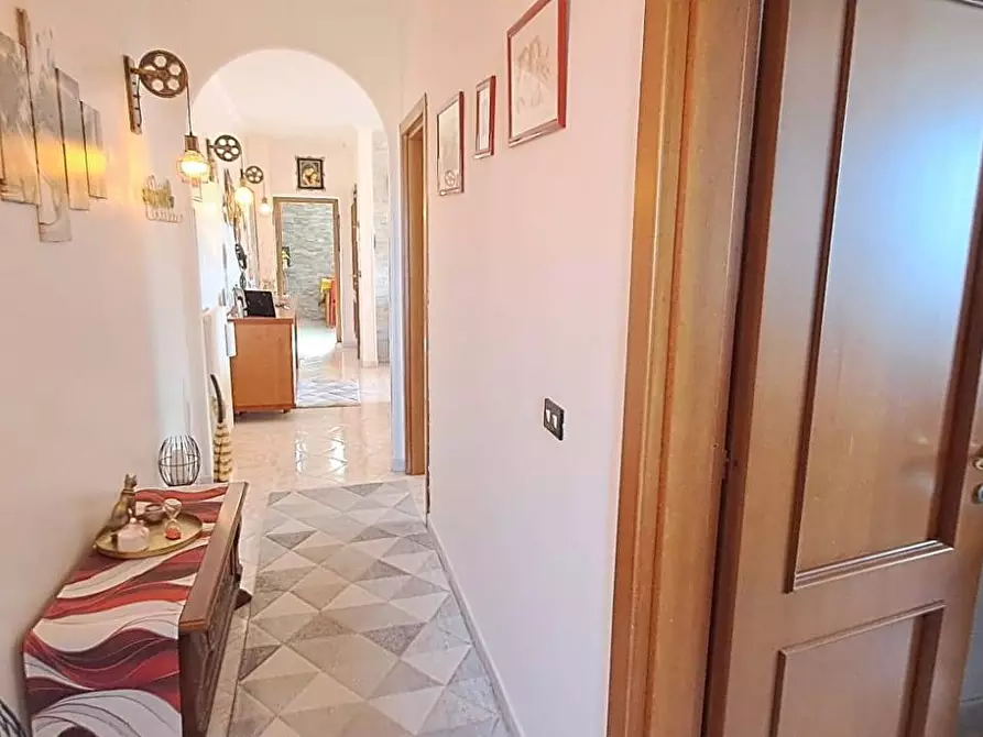 Immagine 13 di Appartamento in vendita  in Vicolo Santo  Spirito 47 a Marino