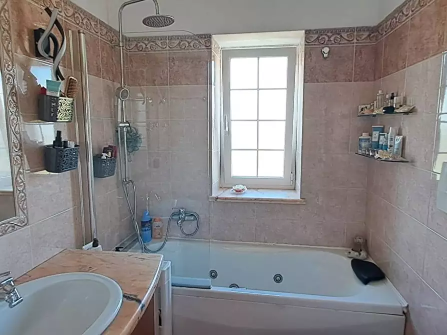 Immagine 15 di Appartamento in vendita  in Vicolo Santo  Spirito 47 a Marino