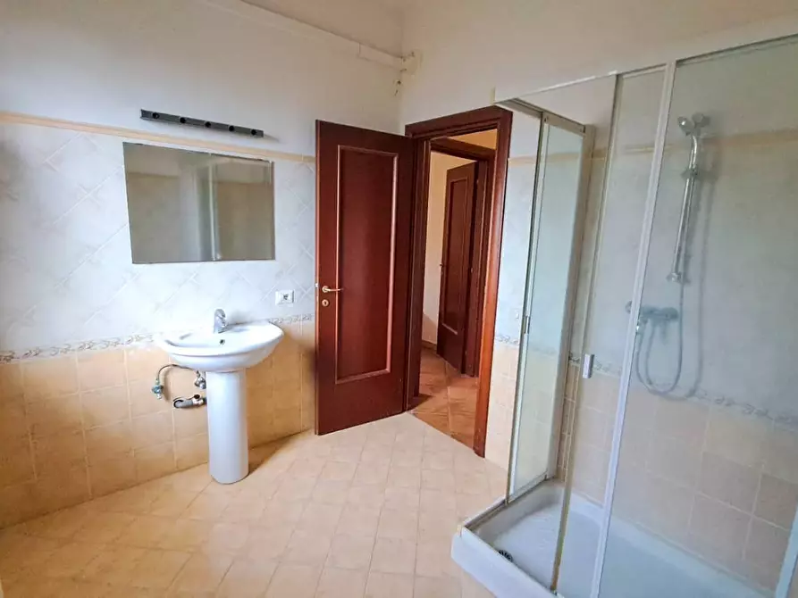 Immagine 16 di Villa in vendita  in via trieste 52 a Albano Laziale