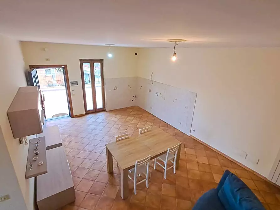 Immagine 22 di Villa in vendita  in via trieste 52 a Albano Laziale