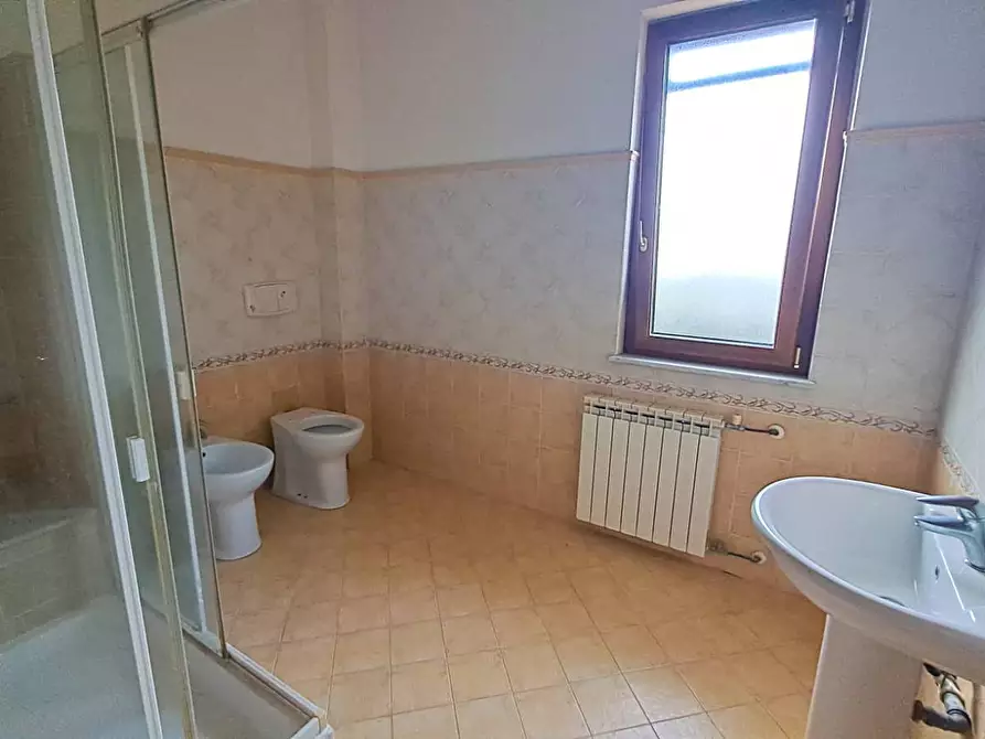 Immagine 23 di Villa in vendita  in via trieste 52 a Albano Laziale