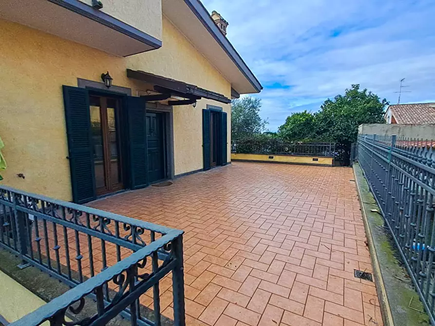 Immagine 27 di Villa in vendita  in via trieste 52 a Albano Laziale