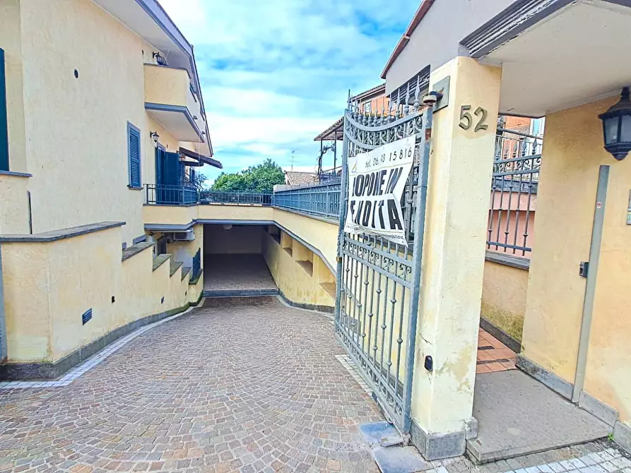 Immagine 30 di Villa in vendita  in via trieste 52 a Albano Laziale