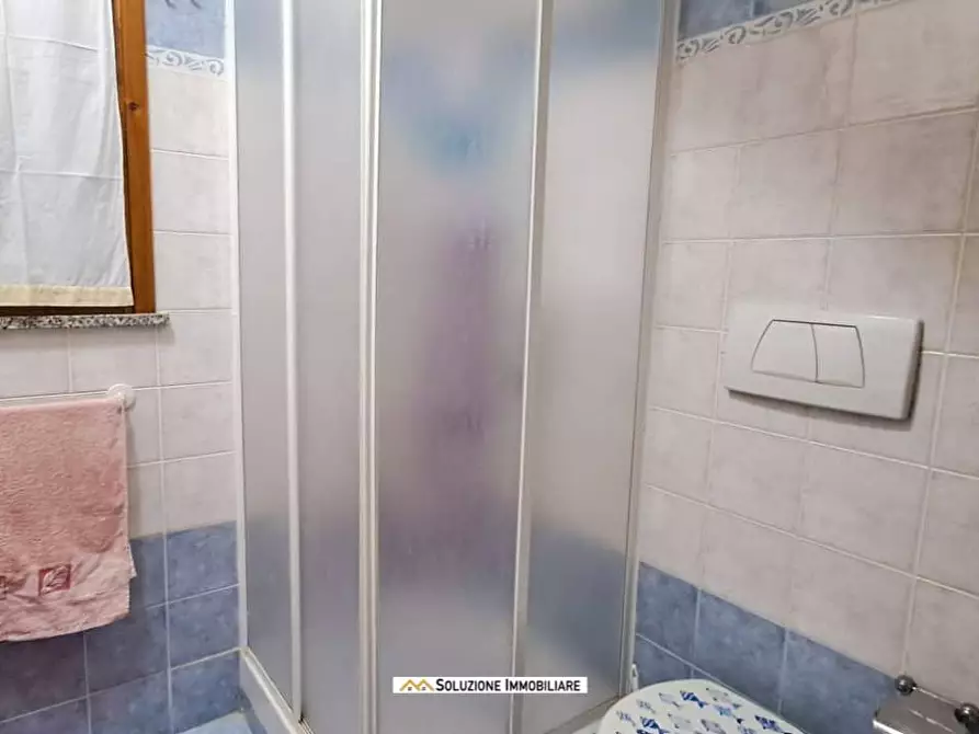 Immagine 15 di Villa in vendita  in via dante alighieri 6 a Anzio