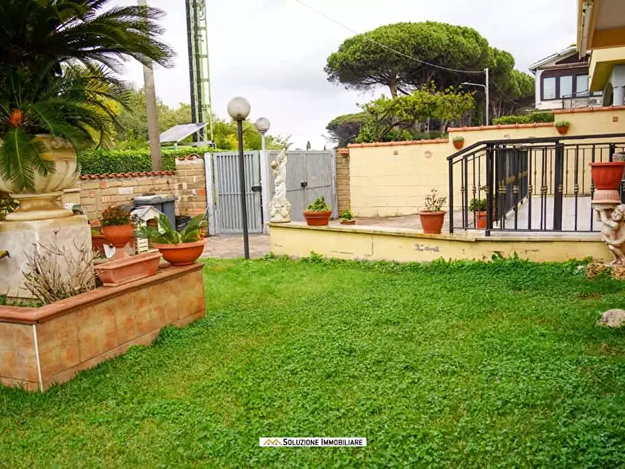 Immagine 1 di Villa in vendita  in via dante alighieri 6 a Anzio