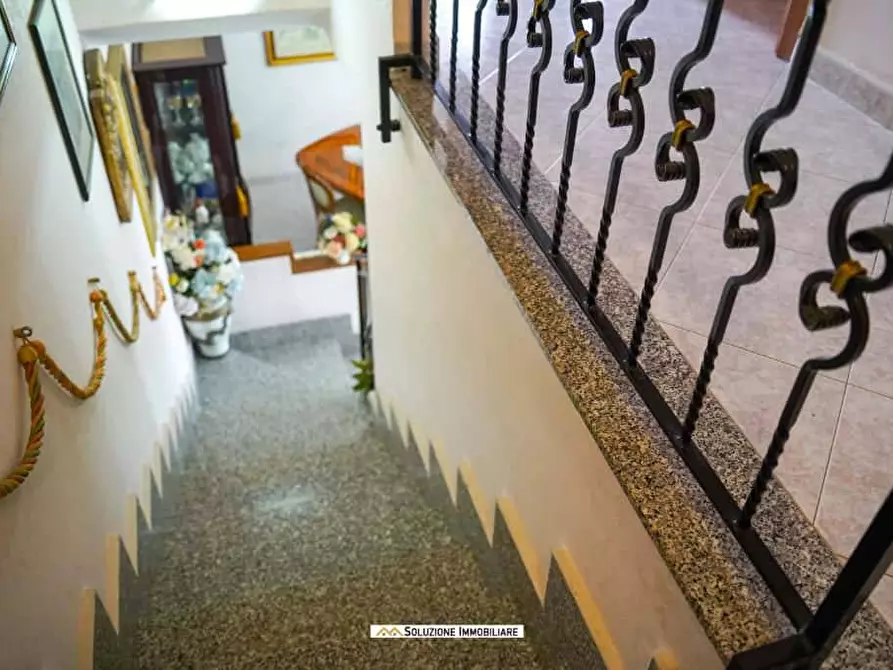 Immagine 26 di Villa in vendita  in via dante alighieri 6 a Anzio