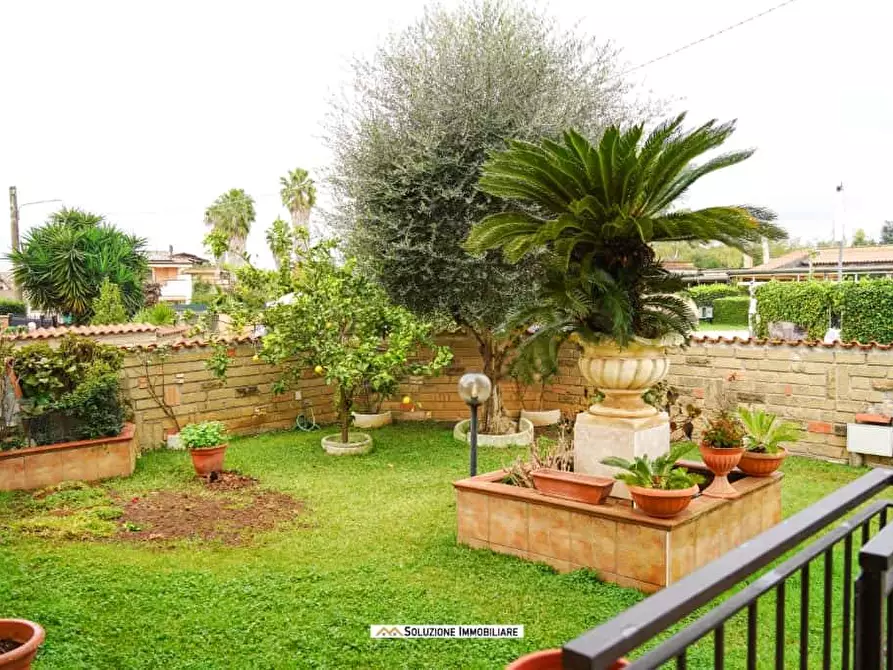 Immagine 27 di Villa in vendita  in via dante alighieri 6 a Anzio