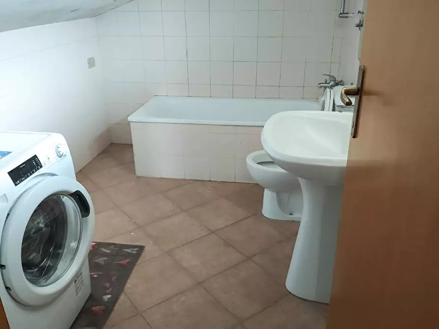 Immagine 4 di Appartamento in vendita  in via la spezia 21 a Albano Laziale