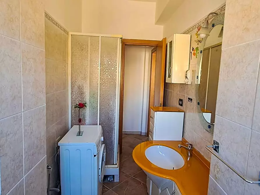 Immagine 18 di Appartamento in vendita  in via delle Sette Chiese 85 a Roma