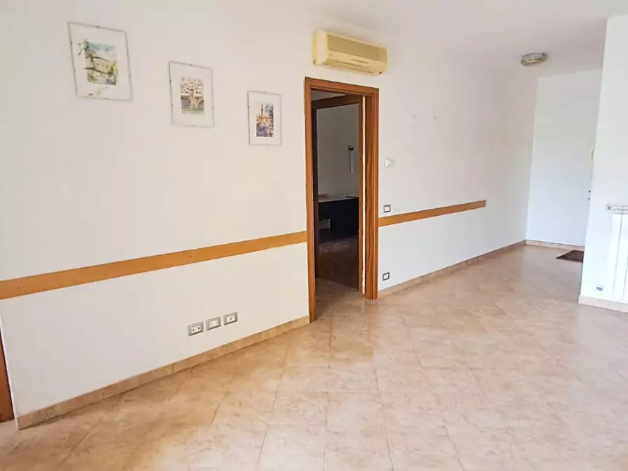 Immagine 6 di Appartamento in vendita  in via delle arti 9 a Pomezia